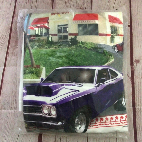 Vintage 2002 In-N-Out Burger Collectible XXL T-Shirt Sealed in Bag with Stickers - Picture 3 of 5